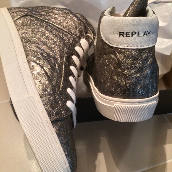 replay trainers ladies